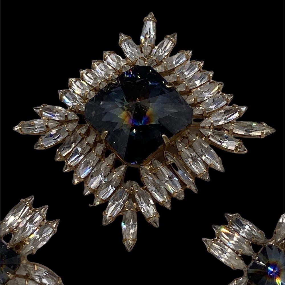 Vintage Austria Smoky Blue Square Rivoli Rhinestone Brooch Earring Set - Picture 2 of 8